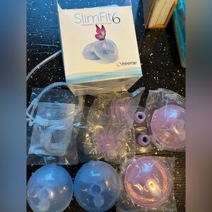 Freemie slim Collection Cups Set